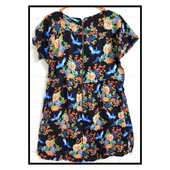 Bird Print Dress - Picture 3 of 9